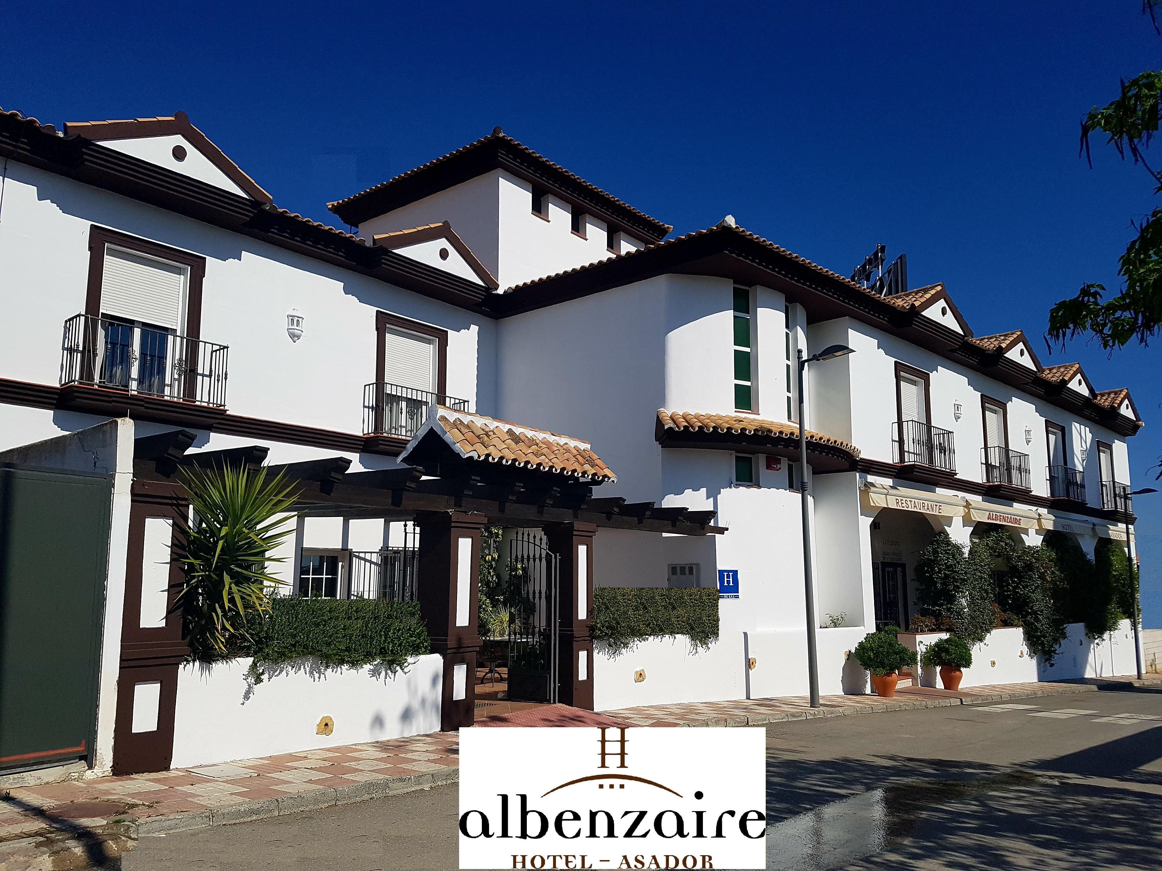 Albenzaire Hotel Asador Fuensanta  Zewnętrze zdjęcie